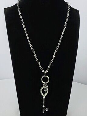 Silver Tone Key Pendant Necklace Rhinestone Heart Charm Long Chain GUC